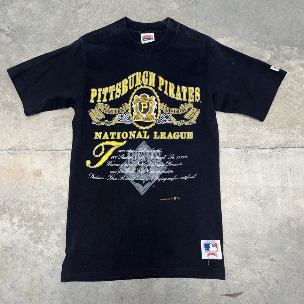 Vintage Pittsburgh PIRATES 1991 Nutmeg Mills embroidered T-Shirt Medium Black